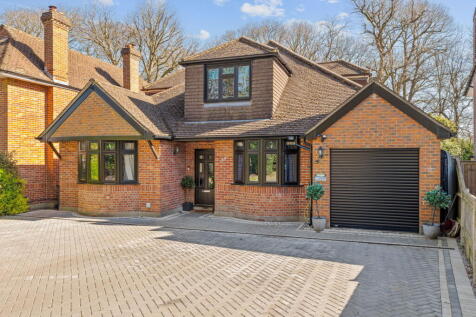 Tangier Way, Burgh Heath, Tadworth, Surrey, KT20 5LZ