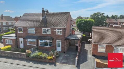 School Lane, Irlam, M44