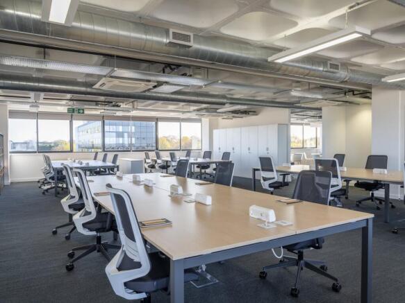 1 Station Sq 0052-HDR.jpg