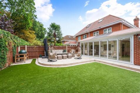 Magnolia Drive, Banstead