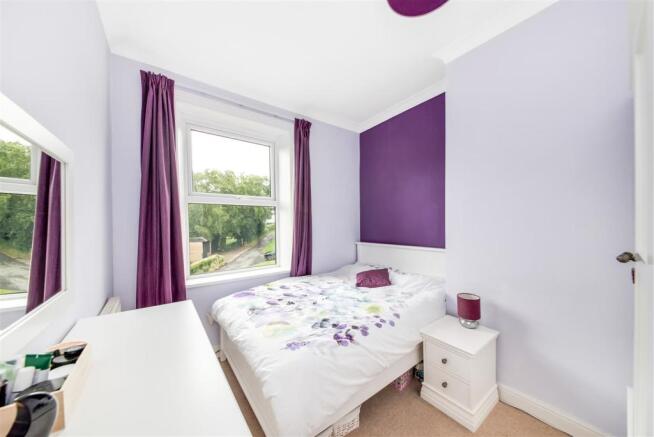 bed 1 (2).jpg