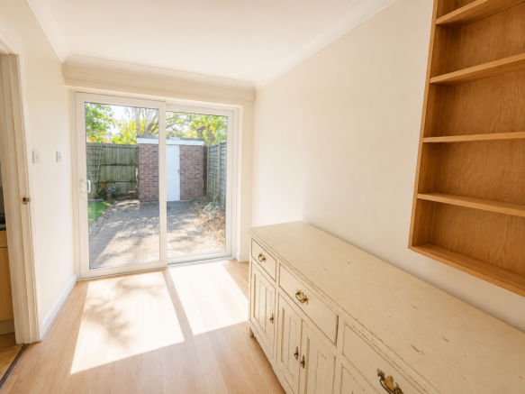2 bed Semi-Detached for sale Image 7