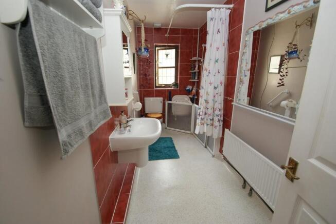 Photo 6
