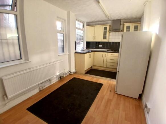 WhatsApp Image 2025-12-11 at 13.35.27 (1)