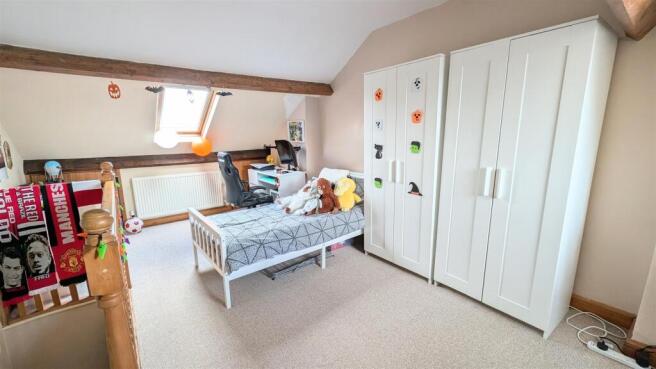 3 bed End of Terrace to rent Image 9