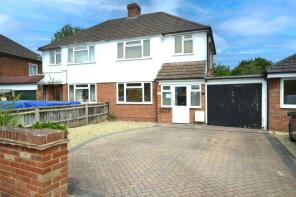 72, Carrington Crescent, Wendover HP22 6AN