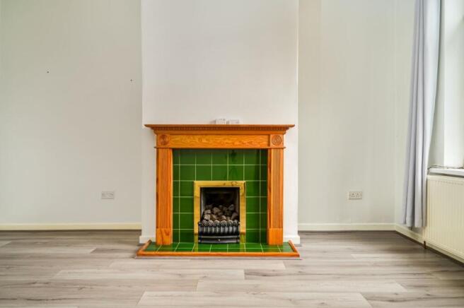 2 bed Terraced for sale Image 5