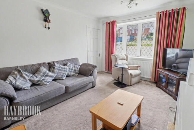 2 bed Semi-Detached Bungalow for sale Image 4