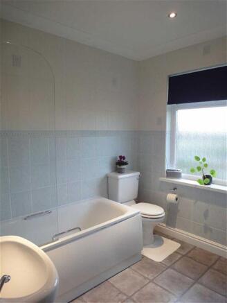 BATHROOM: