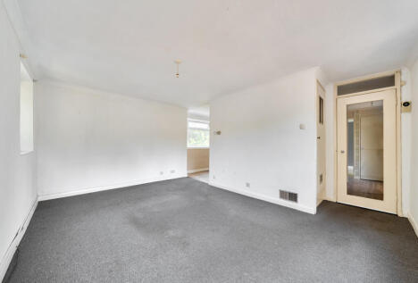 Chenies Close, Tunbridge Wells, Kent, TN2