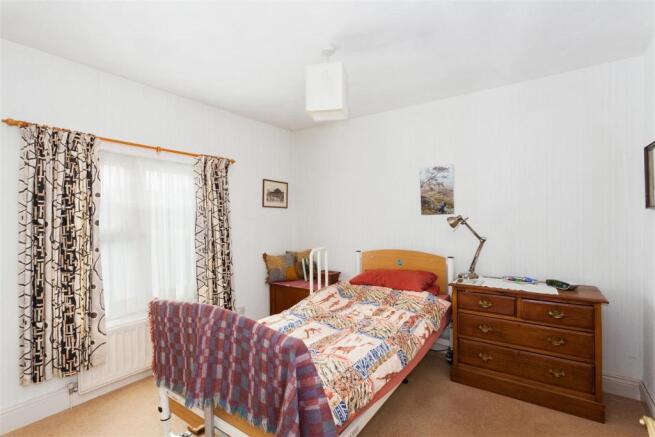 15 Martinsell Green