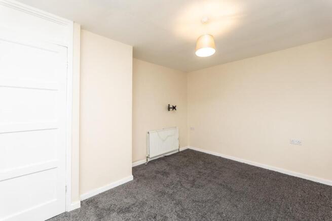 3 bed Semi-Detached for sale Image 11