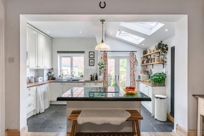 Delamere Road, Manchester, M19 3NZ photo 4