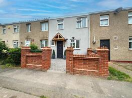 21, Harebell Way, Romford RM3 8AS