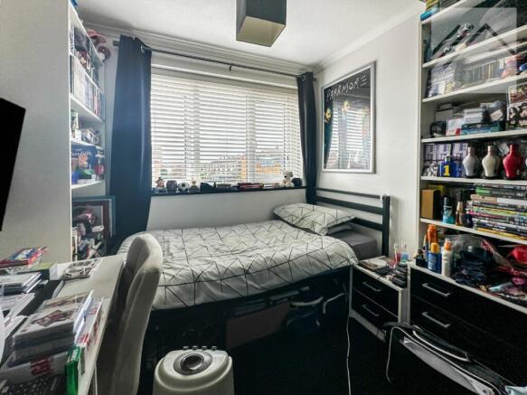 Photo 8