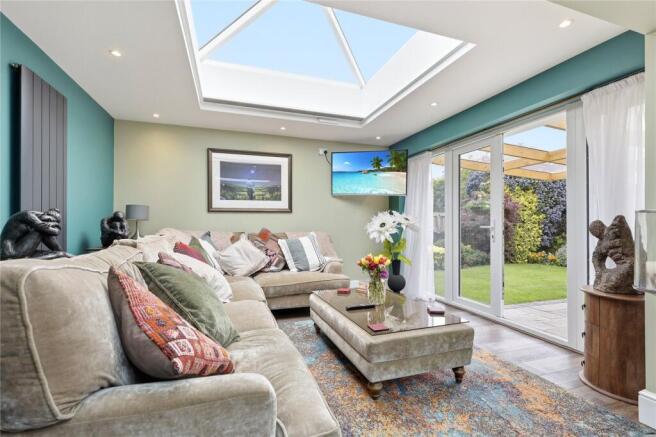 3 bed Bungalow for sale Image 7