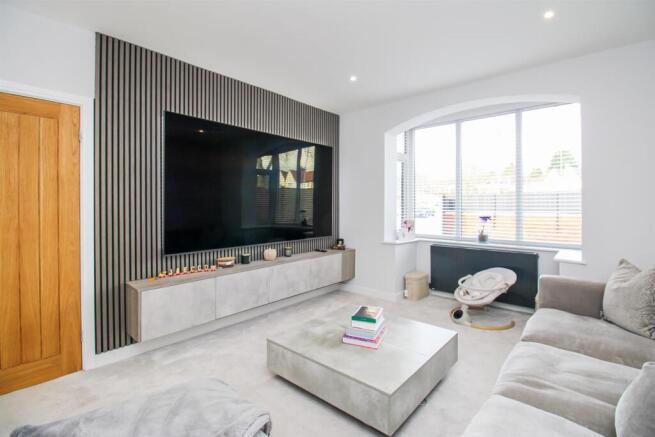 3 bed House for sale Image 6