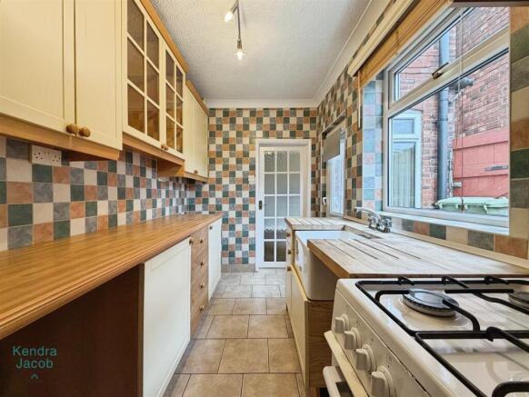 3 bed End of Terrace for sale Image 9