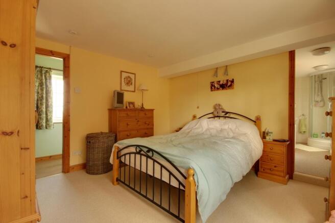 Bedroom 1 (Double with Ensuite)