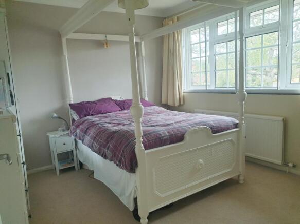 Photo 8