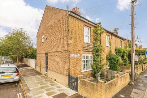 Railway Road, Teddington