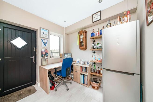 HOME OFFICE