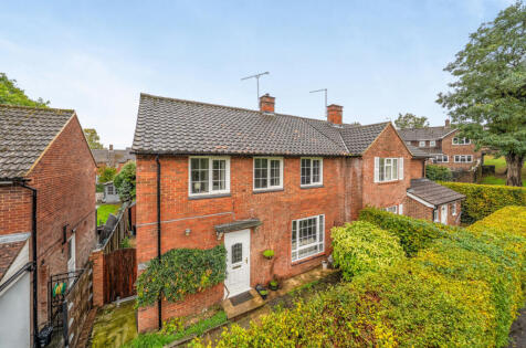 Crowthorne Road, Bracknell, Berkshire
