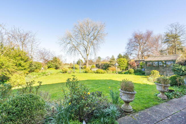 2, Holmefield, Sherston photo 3