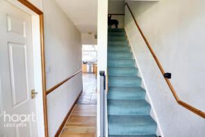 8, Ledwell Drive, Leicester LE3 8BG