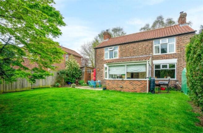3 bed Detached for sale Image 7