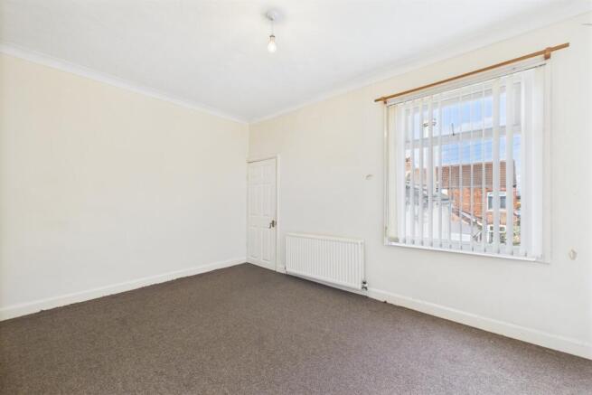 2 bed Terraced for sale Image 10