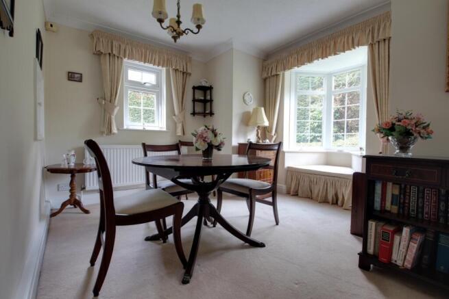 2 bed Apartment for sale Image 7