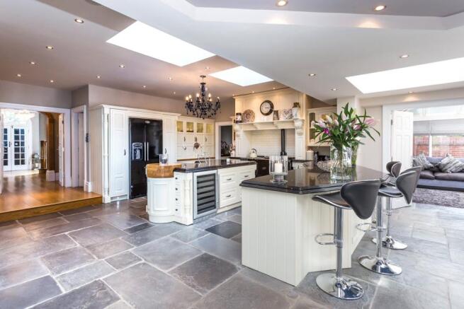 Kitchen (B)
