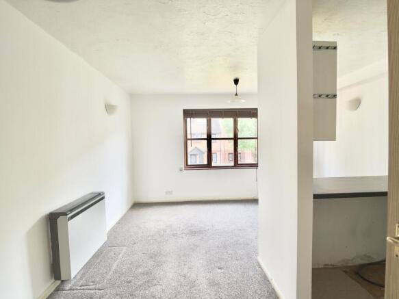 Lounge/Kitchen
