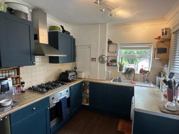 Kitchen.jpg
