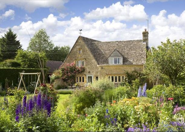 Cotswold Village
