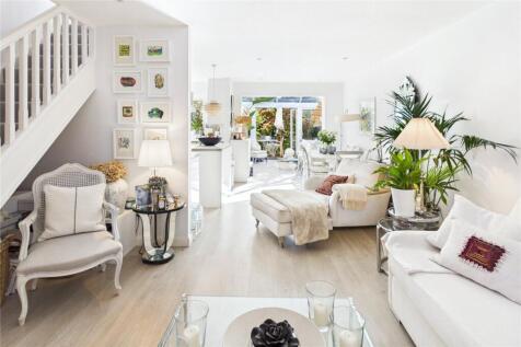 Cranbourne Close, London, SW16