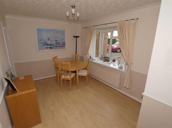 .DINING ROOM