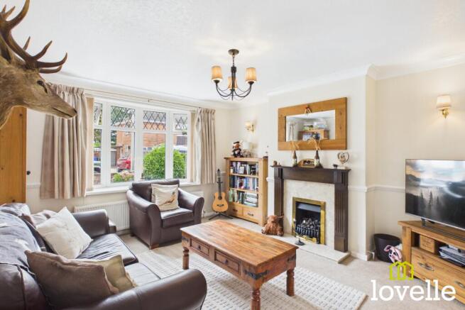 3 bed Semi-Detached for sale Image 11