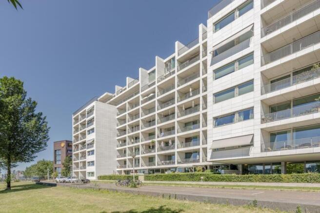 Overhoeksparklaan 252 1031 KC AMSTERDAM image 2