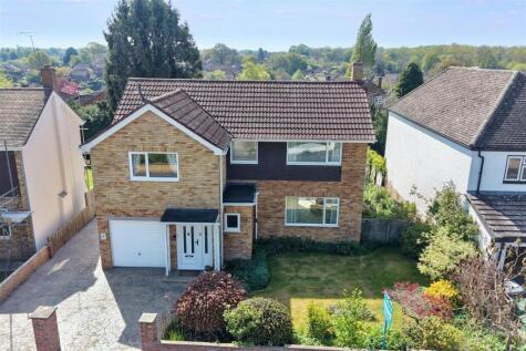 Hillview Close, Tilehurst, Reading