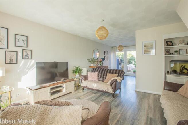 20 Reception Room.jpg