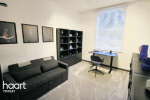 Flat 4, 42-45, Fleet Street, Torquay TQ2 5DW