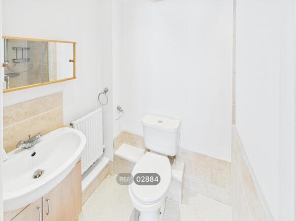 En suite bathroom