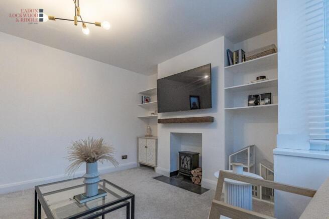 4 bed Semi-Detached for sale Image 7