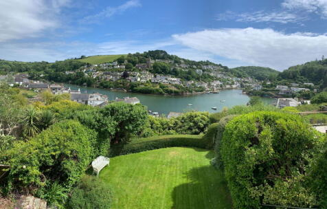 Yealm Road, NEWTON FERRERS, South Devon.