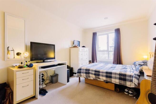 MB_green lanes_manor house_davies davies_19.jpg