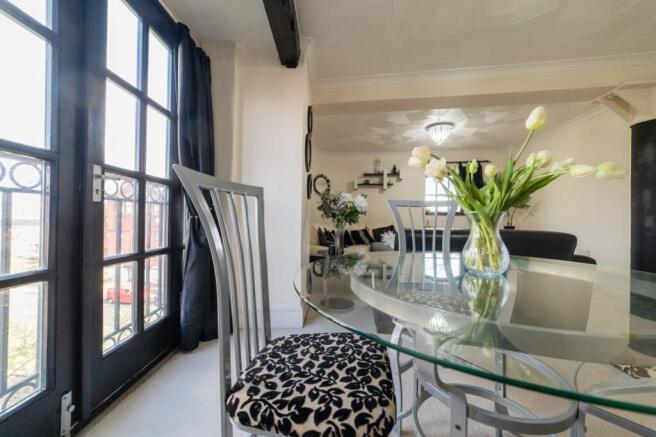 Award-winning Media team on EVERY Listing_4