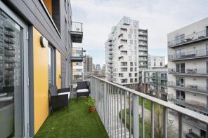 Flat 402, 1 Harrison House, Martineau Square, London E1 1BF