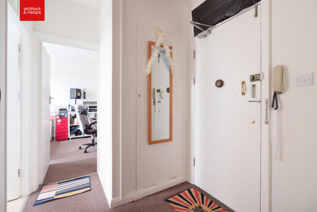 Aldrington Close, Hove photo 4
